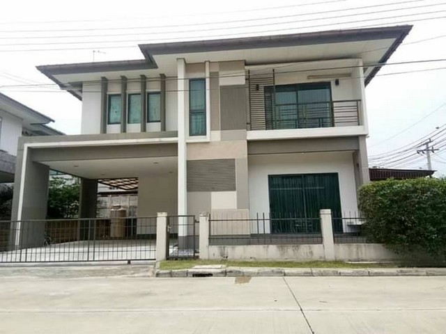 ขายบ้านหรูอยู่สบาย หมู่บ้านฮาบิเทีย วัชรพล ในเครือโครงการแสนสิริ3 นอน 3  น้ำให้ทุ อสังหาริมทรัพย์,บ้านเดี่ยว