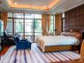 Rent a luxury houseEnglish styleprivate pool Sukhumvit 67 Real golden teak floor